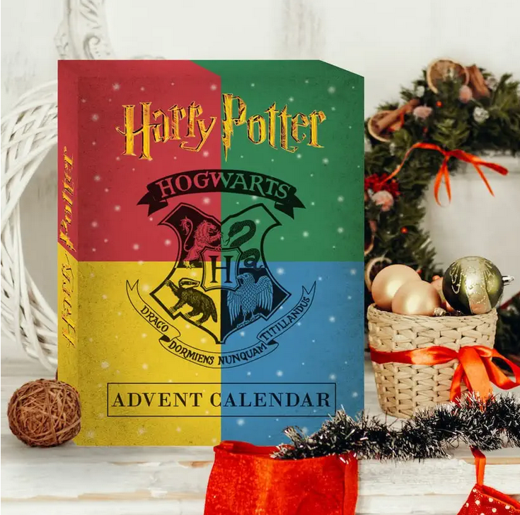 Calendrier-de-l-Avent-Harry-Potter-2022-–-24-jours-–-Aventure-de-Noël-de-Poudlard-–-Cadeaux-de...png