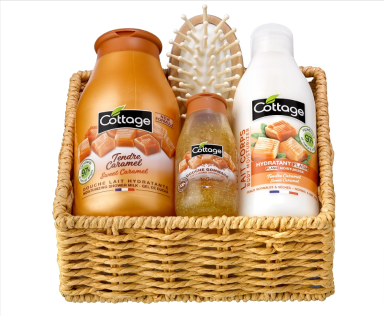 Cottage-Coffret-Cadeau-Tendre-Caramel-1-Gel-douche-1-Douche-Gommage-1-Lait-Corps-Hydratant-1-é...png