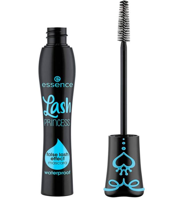 mascara essence.jpg