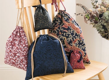 zoom cadeau un lot de 5 pochons Paisley Linvosges.jpg