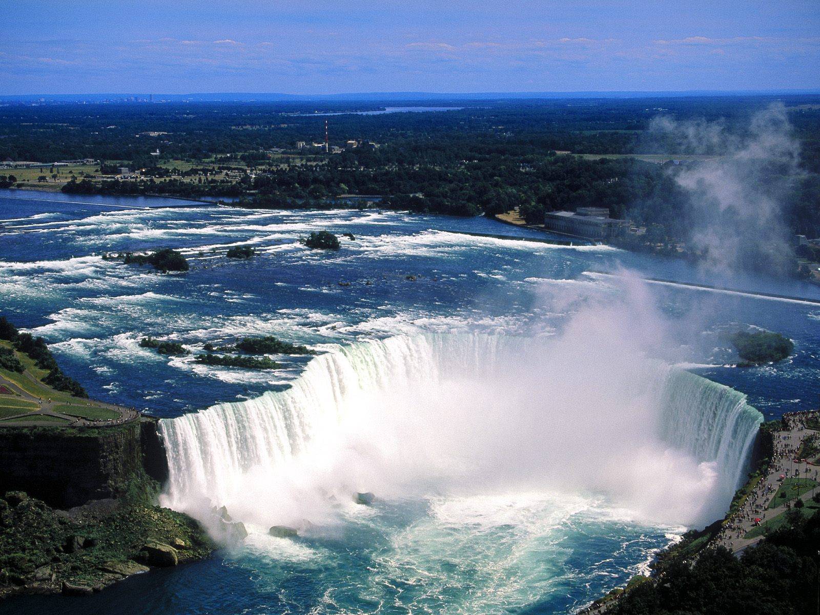 Niagara-Falls-Canada.jpg