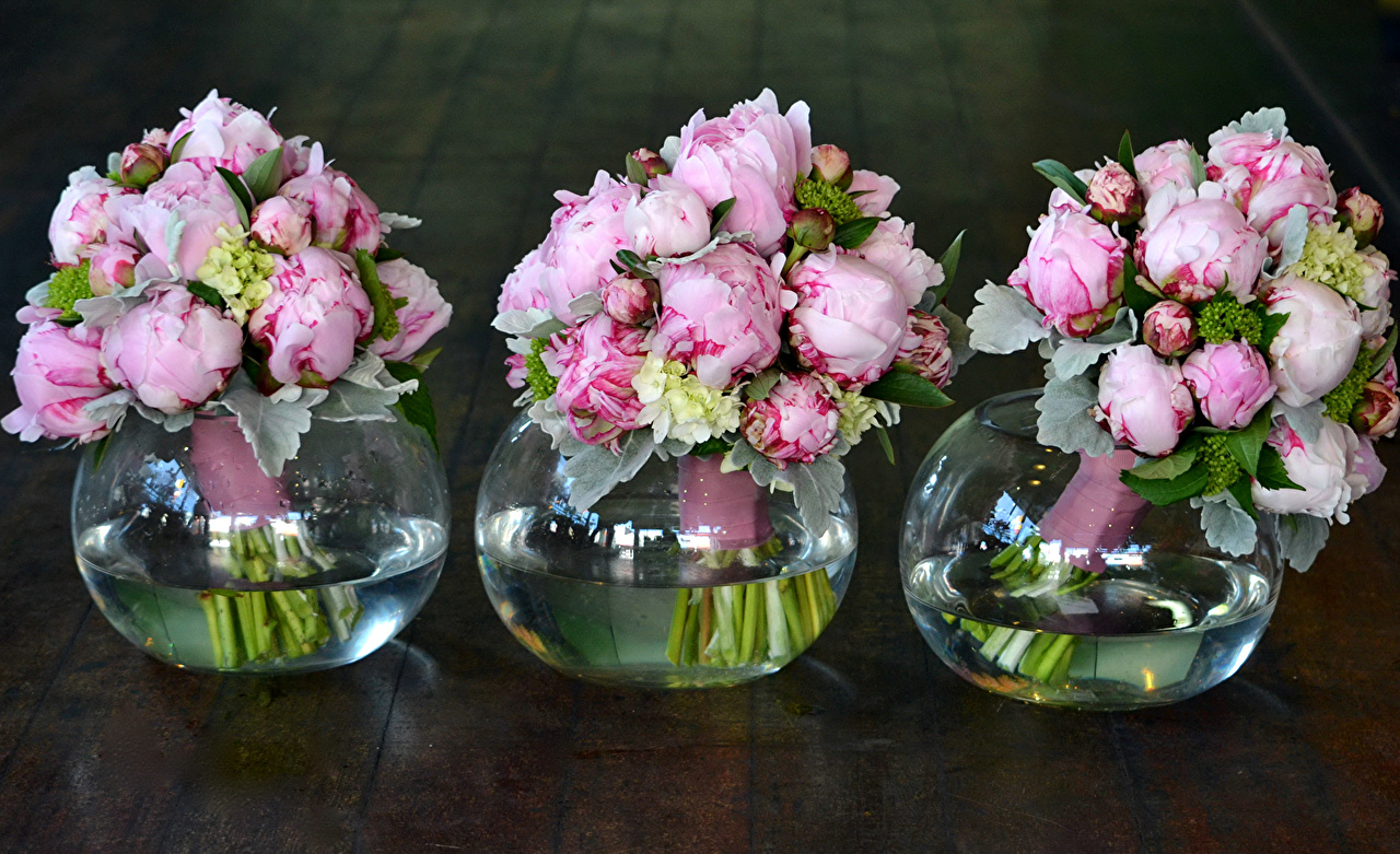 Bouquets_Peonies_469967.jpg