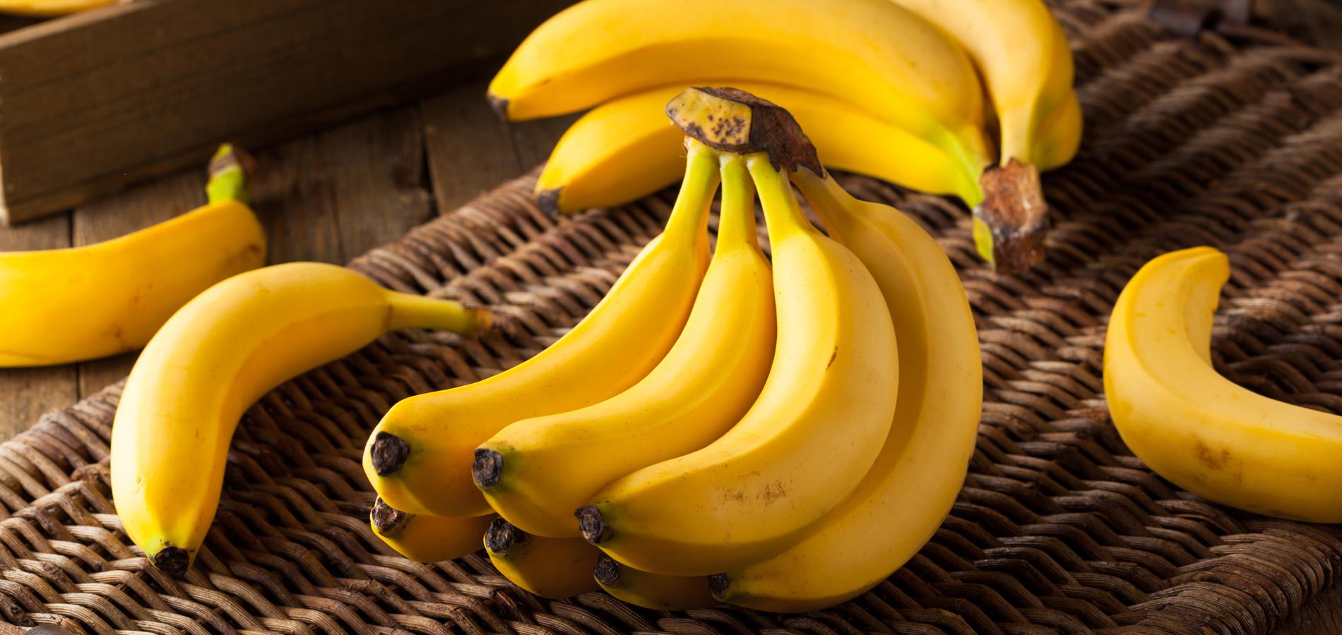 la-banane-qui-se-mange-avec-la-peau.jpg