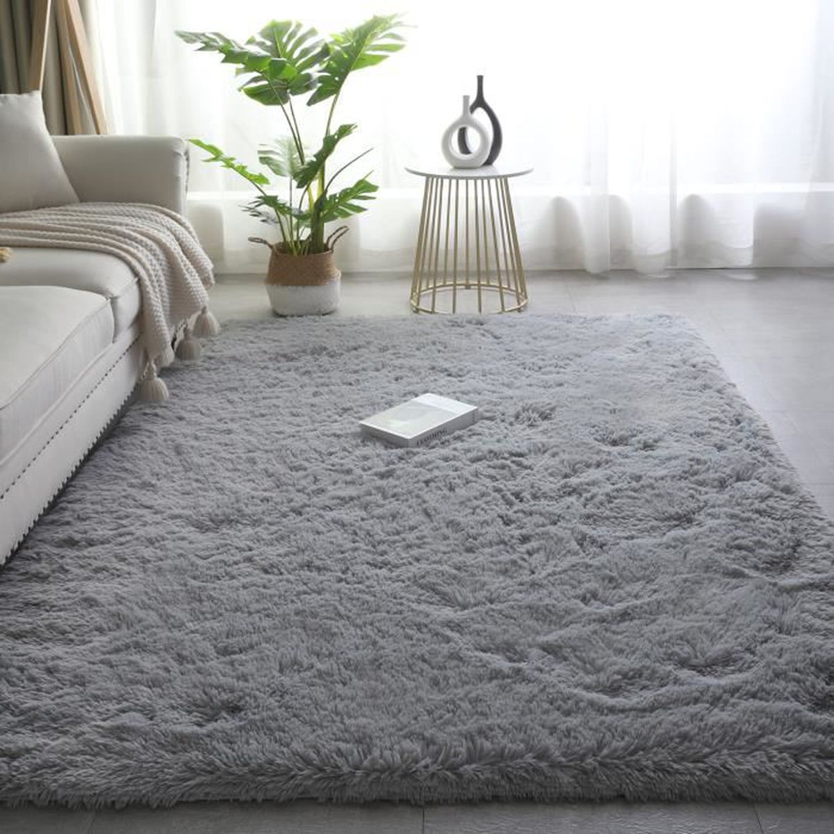 tapis-de-salon-shaggy-160x230cm-uni-gris-descent.jpg