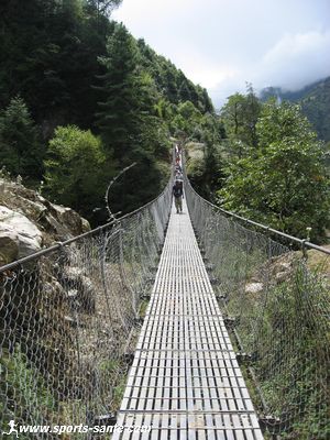 pont-suspendu-nepal.jpg