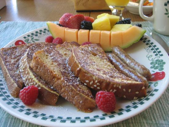 breakfast-french-toast.jpg