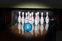 250px-Bowling_-_albury.jpg