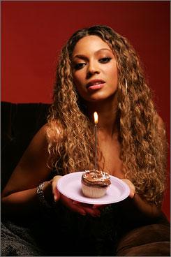 happy-birthday-beyonce-video-L-1.jpeg