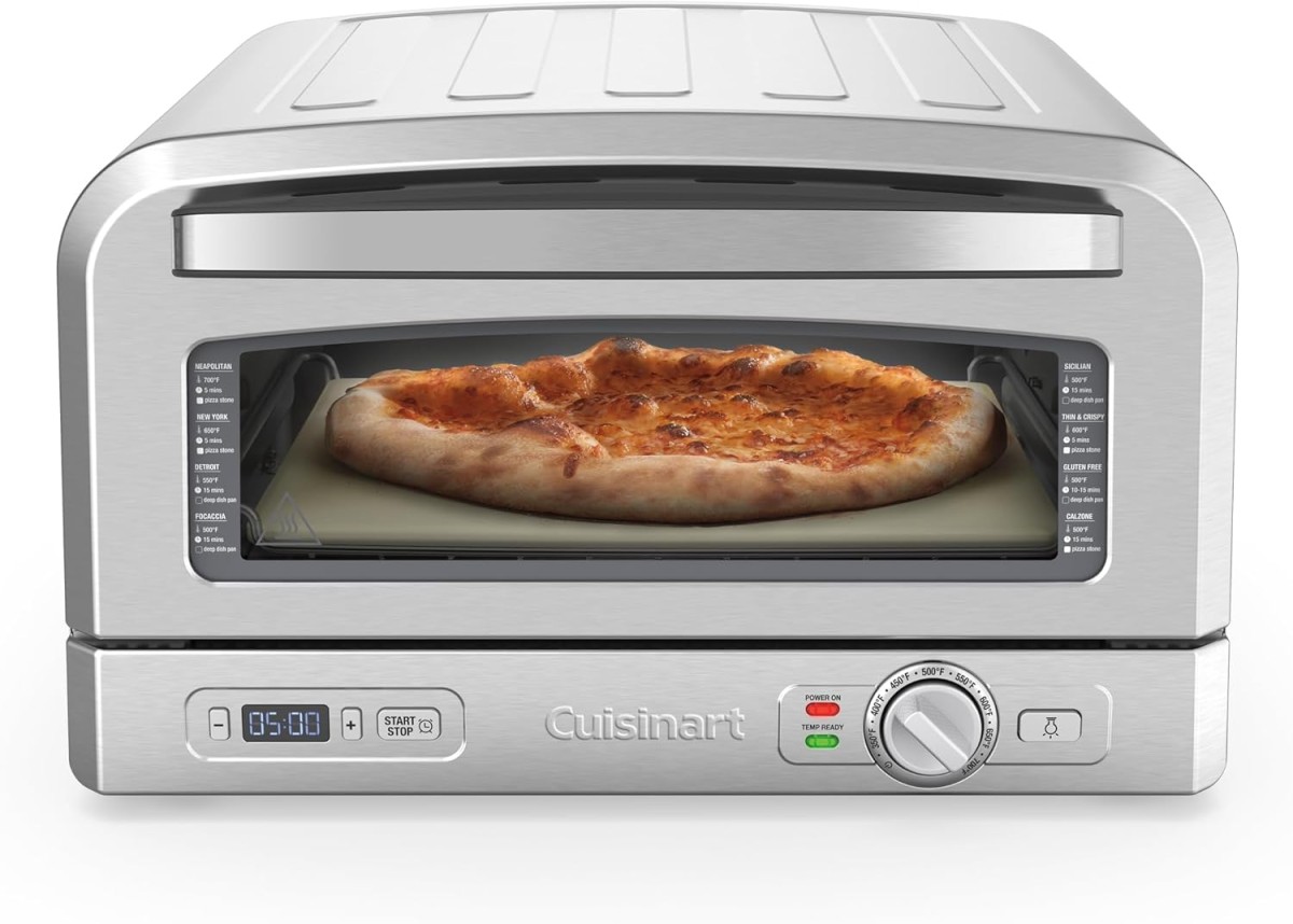 Four à pizza électrique d'intérieur Cuisinart avec kit complet pour préparer des pizzas en 5 minutes